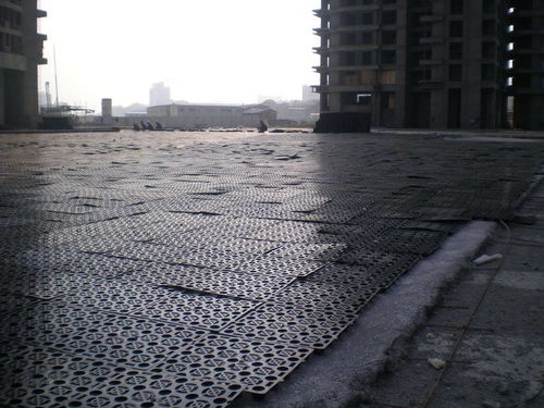 蘇州疏水板市場動態(tài) 3公分濾水板批發(fā)報(bào)價(jià)及PE膜應(yīng)用解析